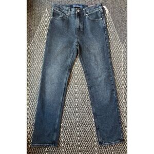 NWT GAP women’s High Rise Straight jeans in size 27/4 faded black wash